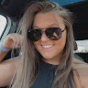 Meet your Posher, Saige